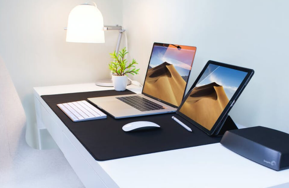 Running macOS and Windows 10 on the Same Computer Running macOS and Windows 10 on the Same Computer